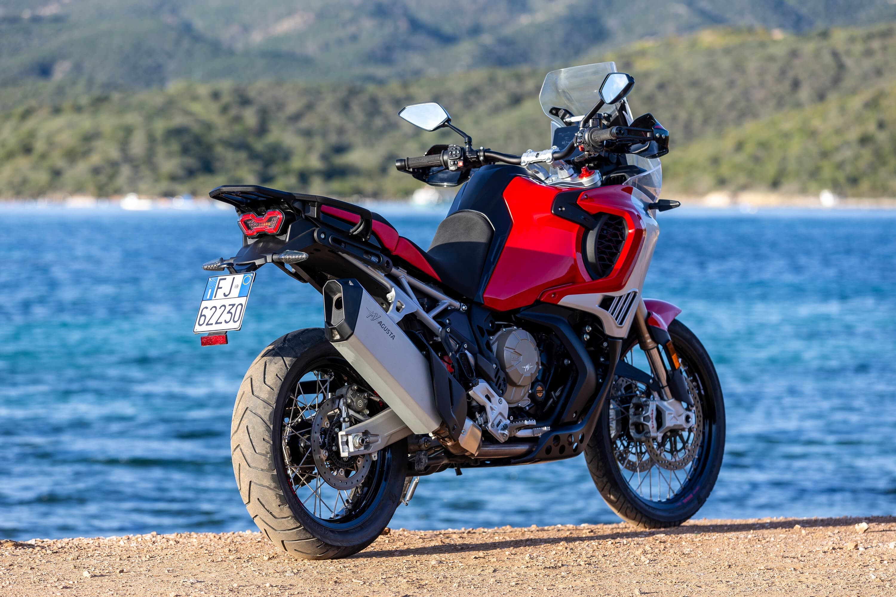 MV Agusta Enduro Veloce galeri 2