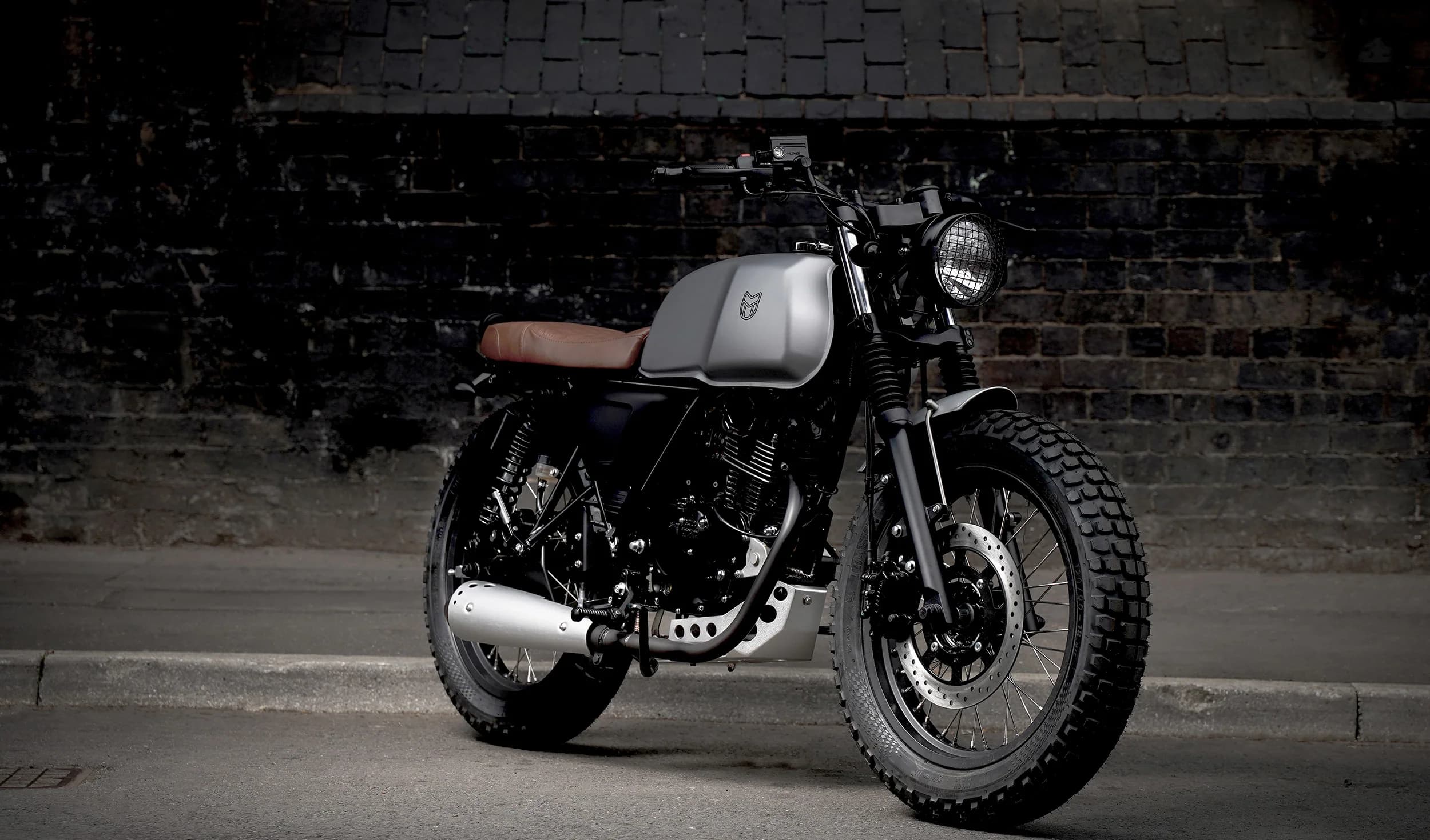 Mutt Akita 125